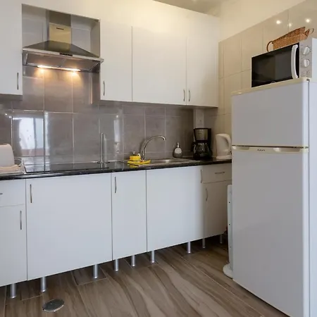 Appartamento Cip T1 Baixa *